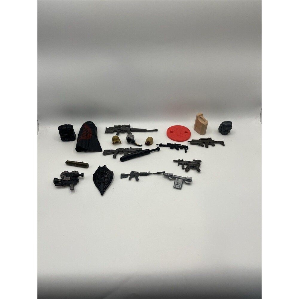G.I Joe Modern 25th 30th Anniversary Lot Of Accesories Weapons Missles Figures